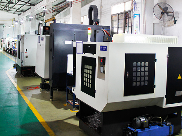 東晟密封-油壓機設備